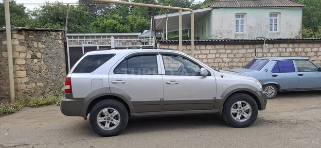 Kia Sorento-4