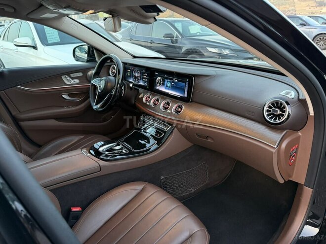 Mercedes E 220 d-18