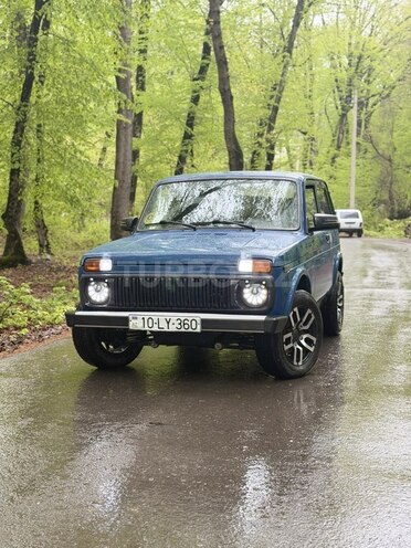 LADA (VAZ) Niva-1