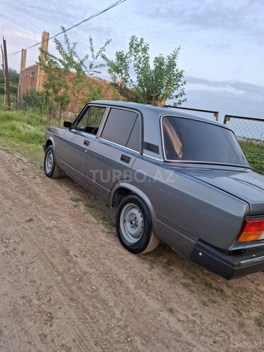 LADA (VAZ) 2107-8