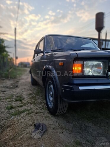 LADA (VAZ) 2107-6