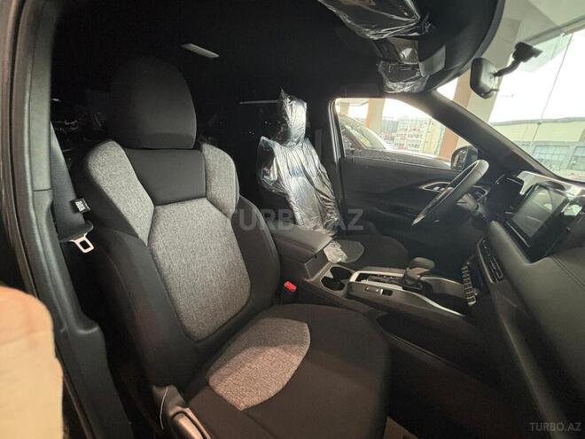 Mitsubishi Outlander Sport-12