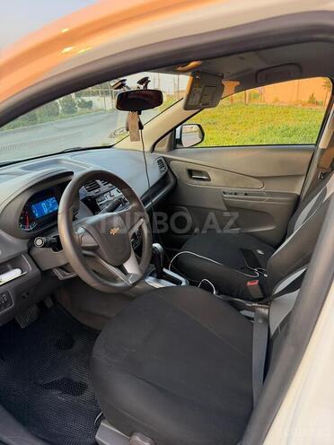 Chevrolet Cobalt-9