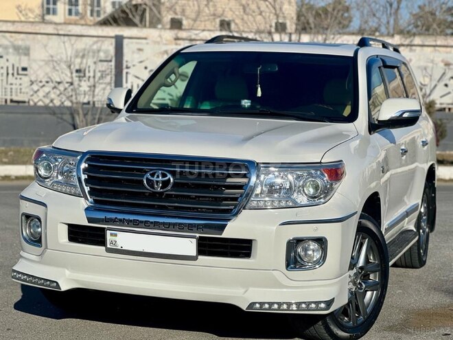 Toyota Land Cruiser-4