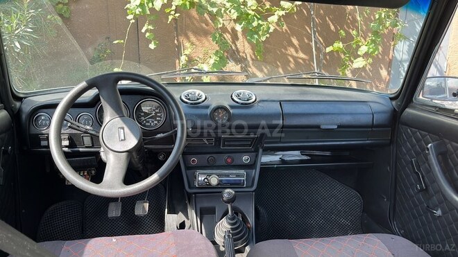 LADA (VAZ) 2106-8