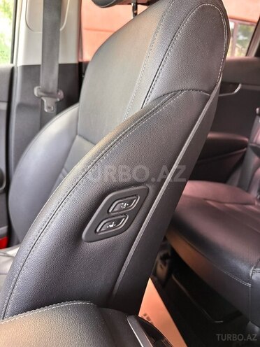 Kia Sorento-14