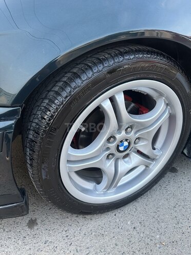 BMW 320-6