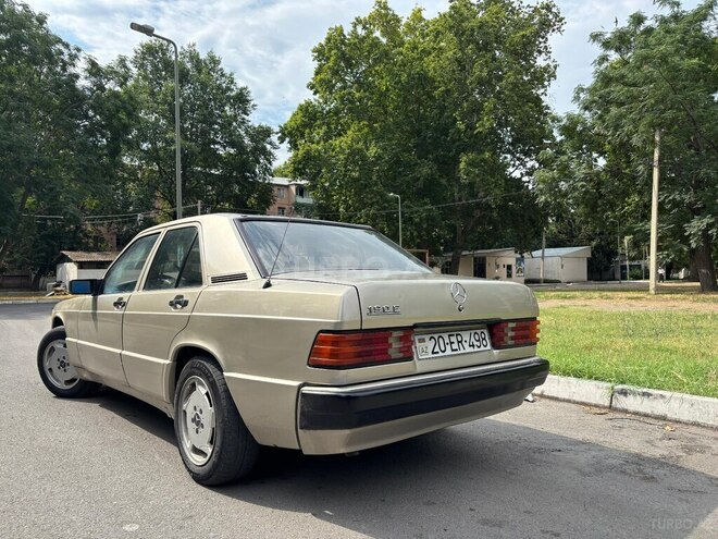 Mercedes 190-3