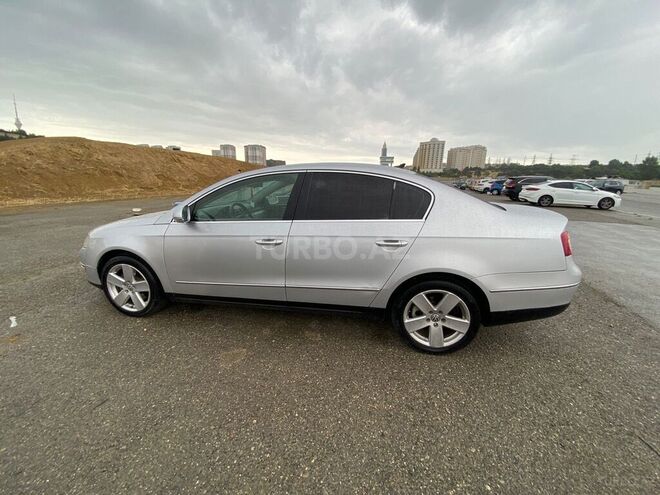 Volkswagen Passat-10