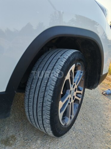 Baic X35-7