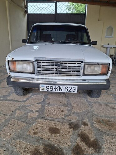 LADA (VAZ) 2107-1
