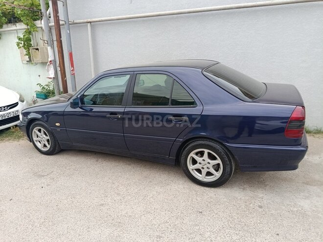Mercedes C 180-4
