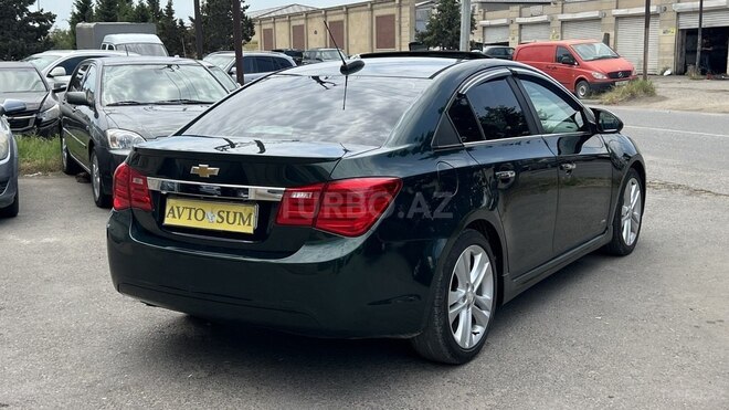 Chevrolet Cruze-6