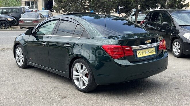 Chevrolet Cruze-4
