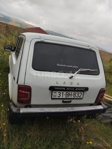 LADA (VAZ) Niva-3