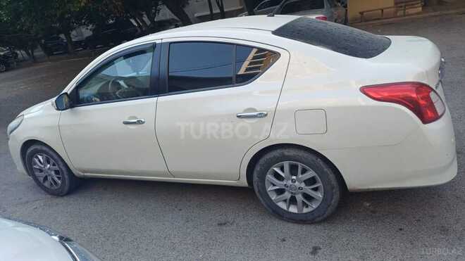 Nissan Sunny-3