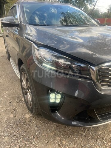 Kia Sorento-2