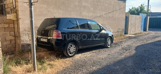 Opel Zafira-3