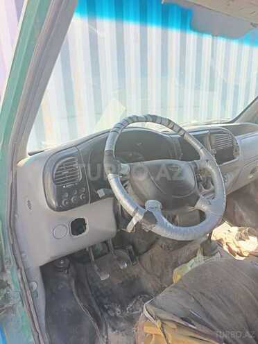 Ford Transit-6