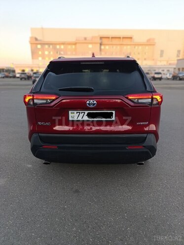 Toyota RAV4-2