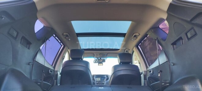 Hyundai Santa Fe-16