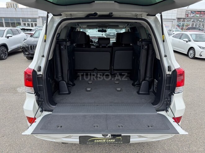 Toyota Land Cruiser-15