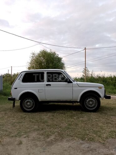 LADA (VAZ) Niva-6