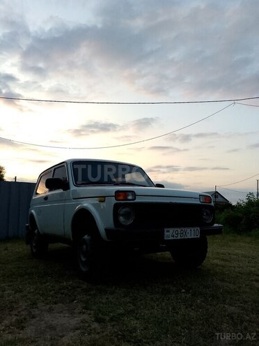 LADA (VAZ) Niva-9
