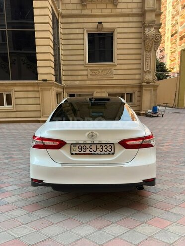 Toyota Camry-2