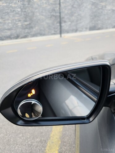 Hyundai Elantra-18