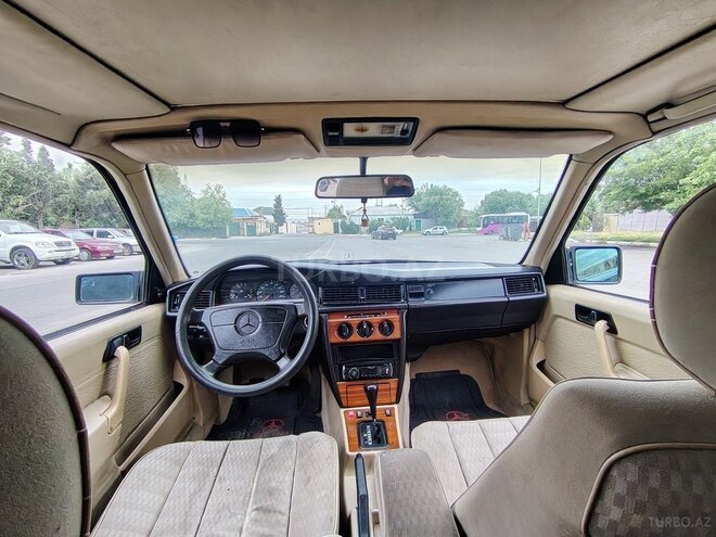 Mercedes 190-3