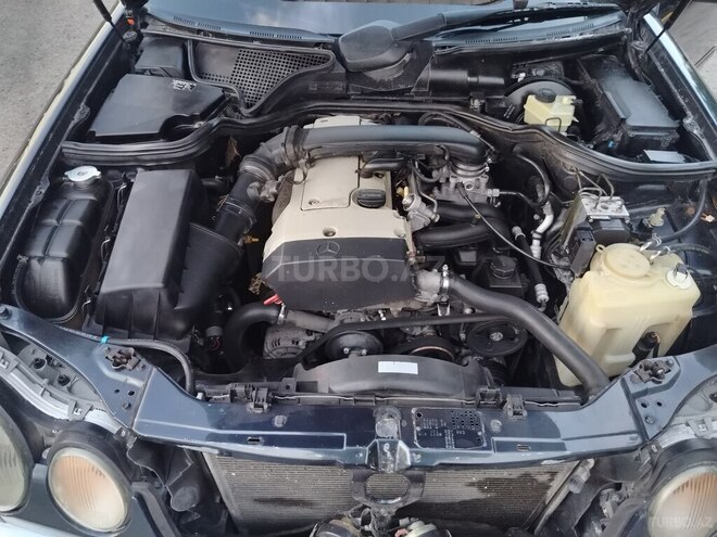 Mercedes E 200-15