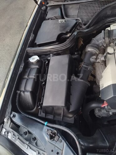 Mercedes E 200-18