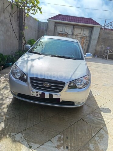 Hyundai Avante-1