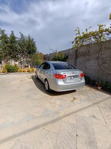 Hyundai Avante-2