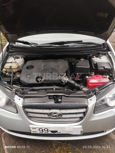 Hyundai Avante-9