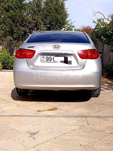 Hyundai Avante-8