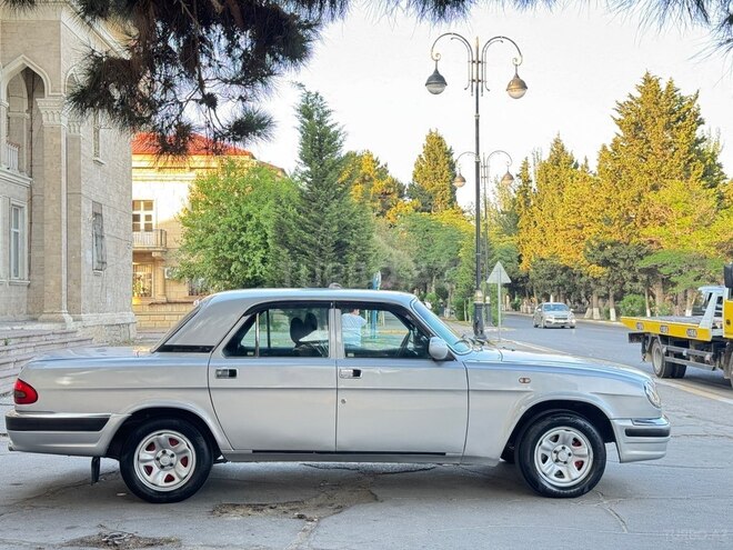 GAZ 31105 "Volga"-6