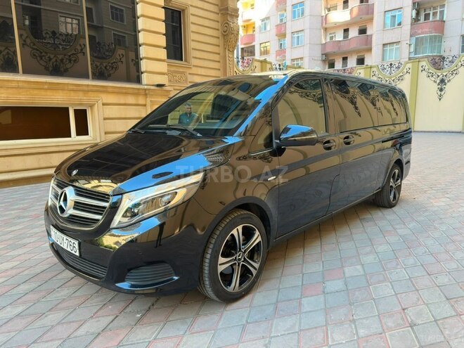 Mercedes V 250-4