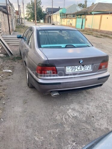 BMW 523-3