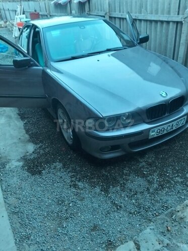 BMW 523-6