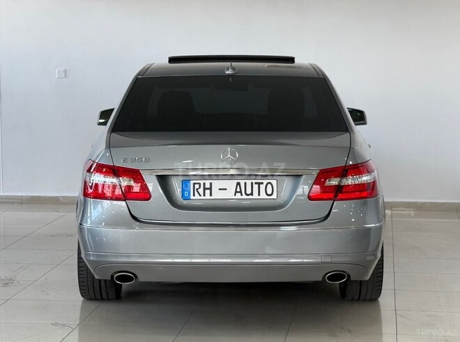 Mercedes E 350-5
