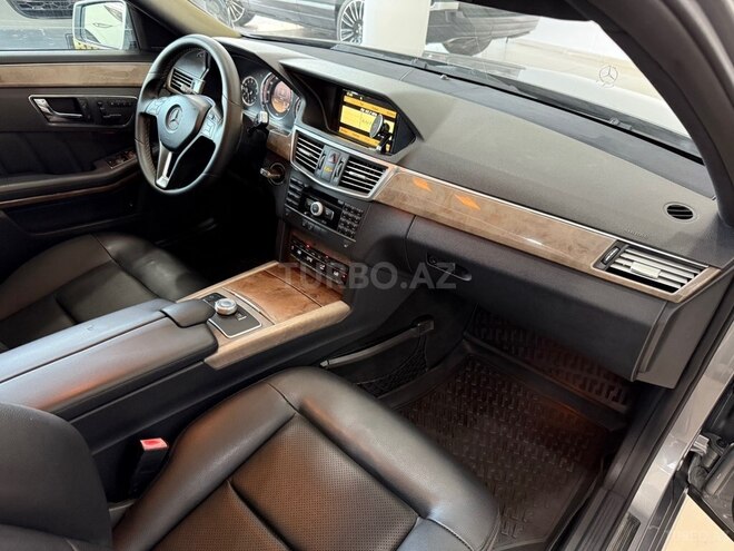 Mercedes E 350-9
