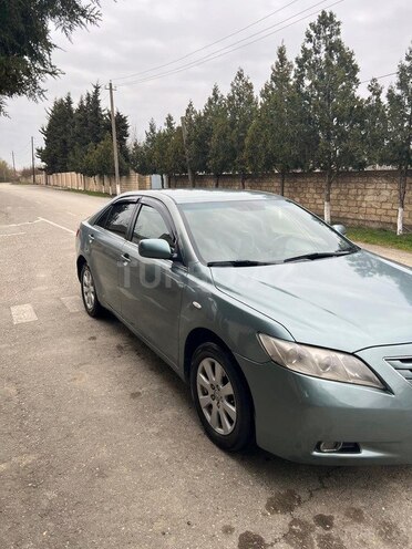 Toyota Camry-3