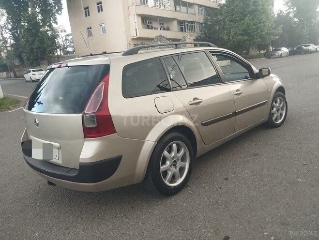 Renault Megane-2