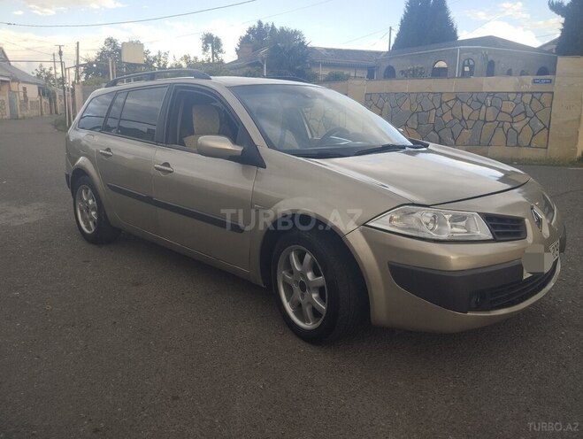 Renault Megane-9