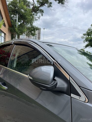 Chevrolet Cruze-20