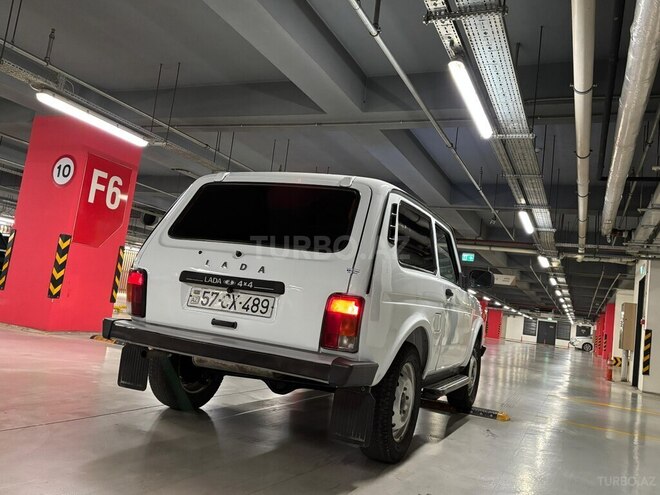 LADA (VAZ) Niva-3