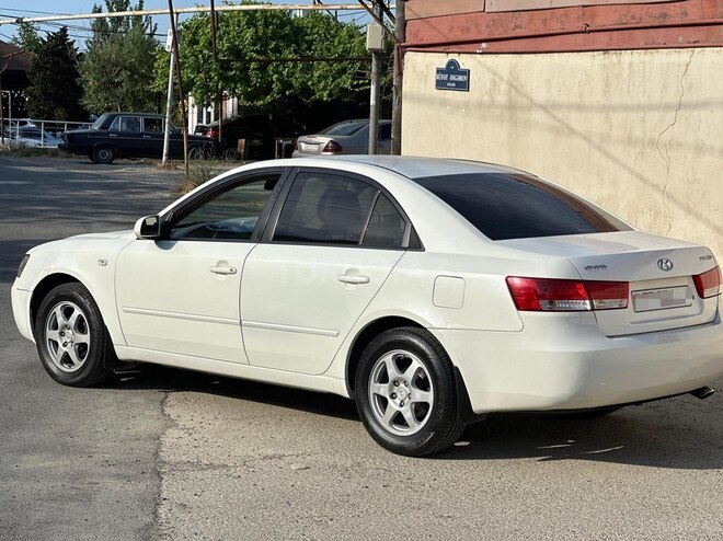 Hyundai Sonata-3
