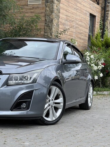 Chevrolet Cruze-11